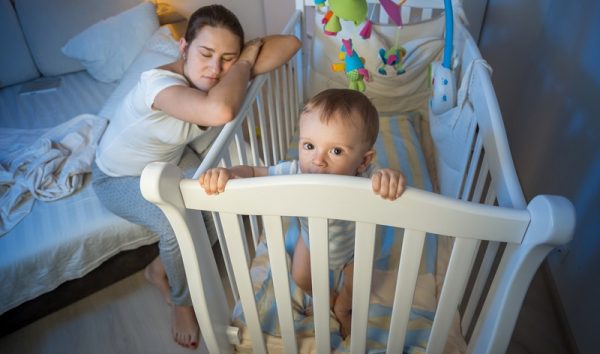 Ab wann schlafen Babys durch: Ratgeber für werdende Eltern